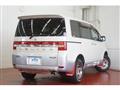 2009 Mitsubishi Delica D5
