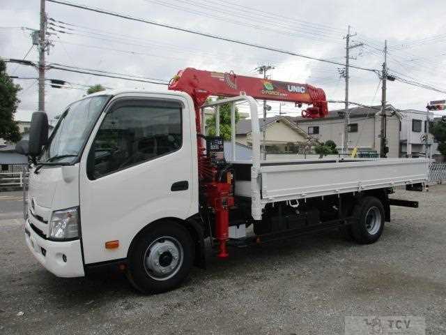 2025 Hino Dutro