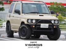 2001 Mitsubishi Pajero Mini