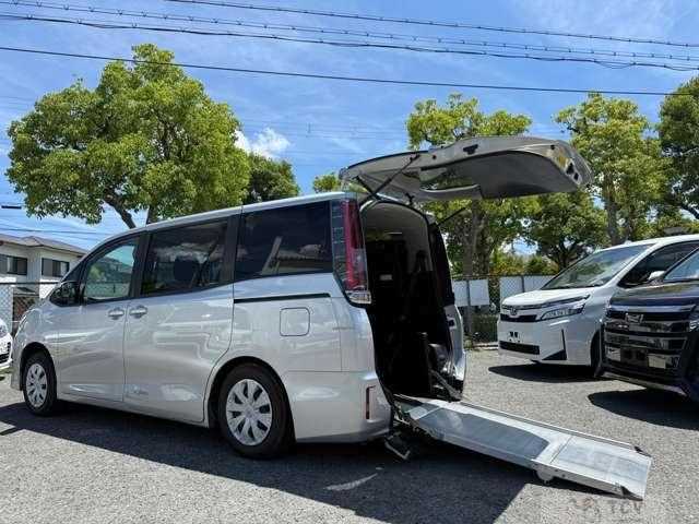 2018 Toyota Noah