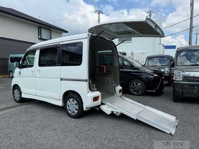 2015 Daihatsu Atrai Wagon