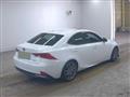 2017 Lexus IS