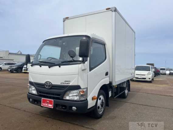 2016 Toyota Dyna Truck