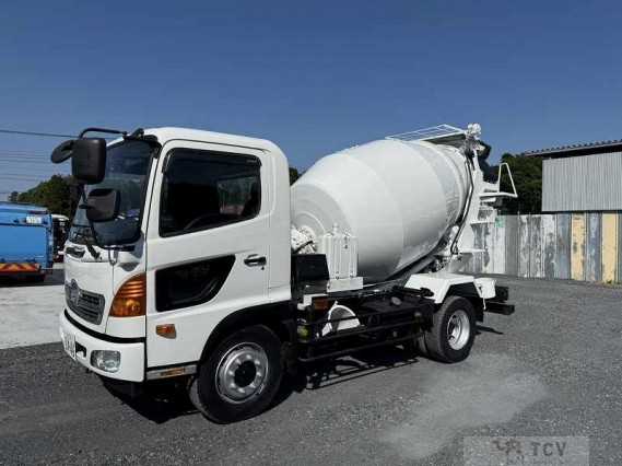 2013 Hino Ranger
