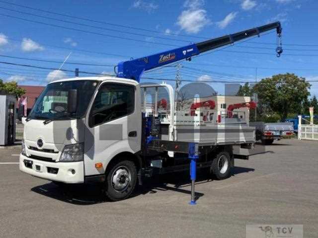 2022 Hino Dutro