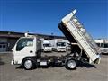 2013 Isuzu Elf Truck