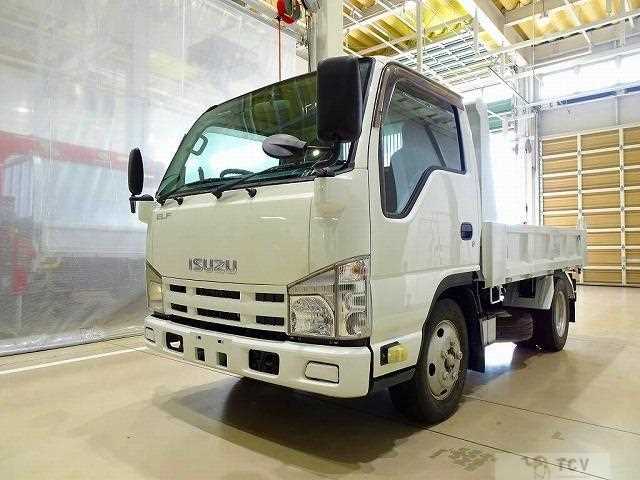 2012 Isuzu Elf Truck
