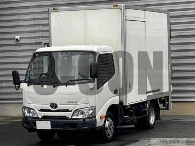 2020 Toyota Dyna Truck