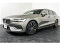 2022 Volvo V60