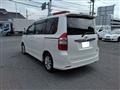 2010 Toyota Noah