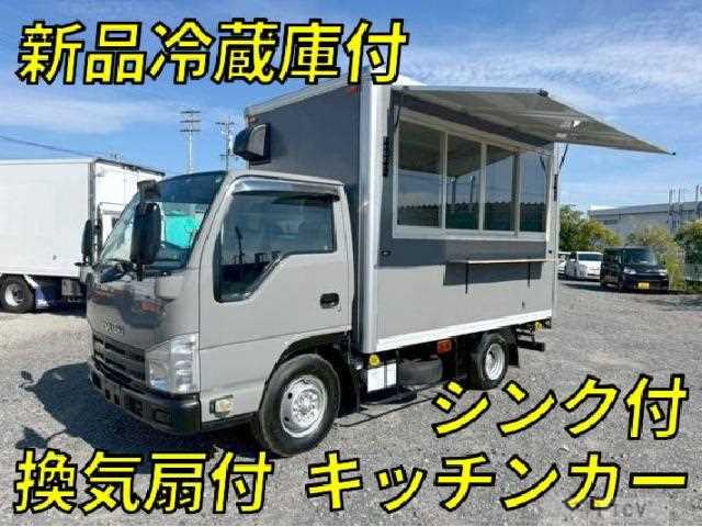 2010 Isuzu Elf Truck