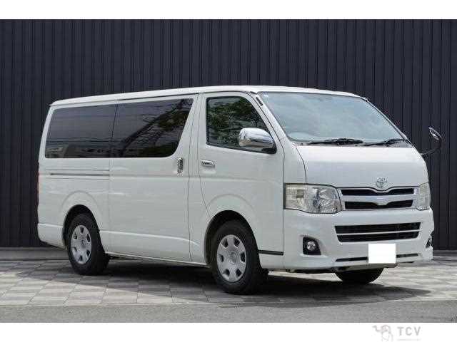 2011 Toyota Regiusace Van