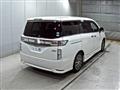2015 Nissan Elgrand