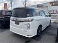 2017 Nissan Elgrand
