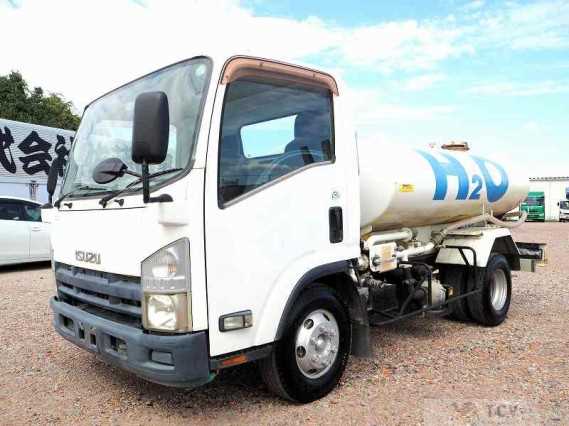 2012 Isuzu Elf Truck