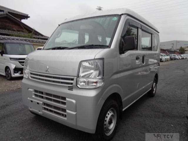 2019 Mitsubishi Minicab Van