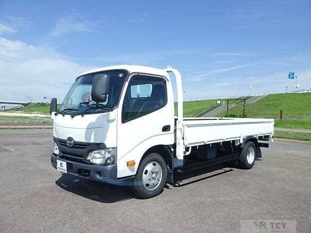 2017 Hino Dutro