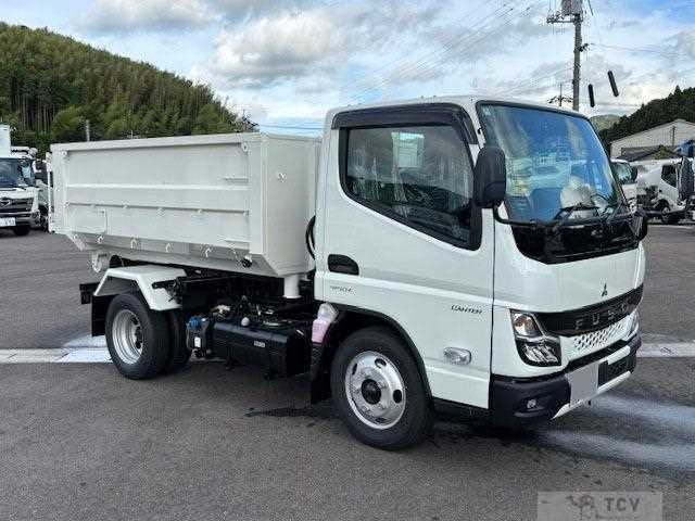 2025 Mitsubishi Fuso Canter