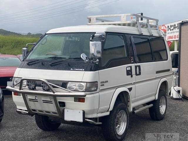 1998 Mitsubishi Delica Starwagon