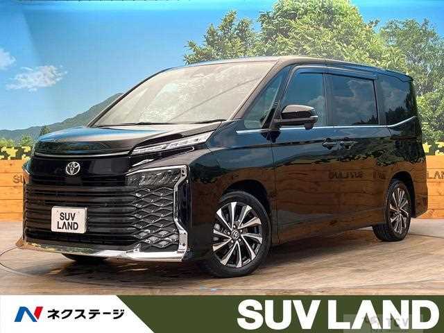 2023 Toyota Voxy