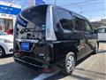 2012 Nissan Serena