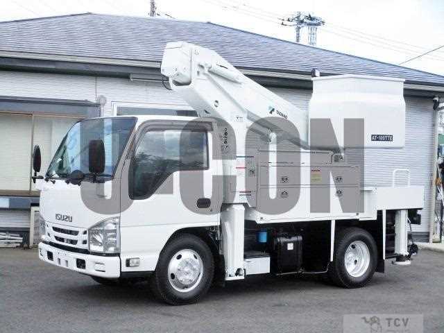 2017 Isuzu Elf Truck