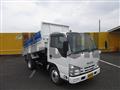 2017 Isuzu Elf Truck