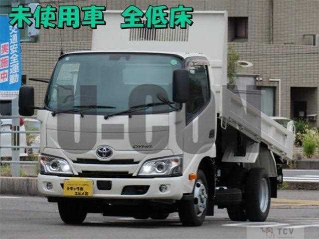 2024 Toyota Dyna Truck