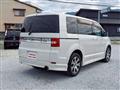 2008 Mitsubishi Delica D5