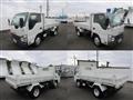 2011 Isuzu Elf Truck