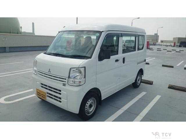 2020 Mitsubishi Minicab Van