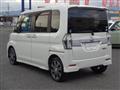 2016 Daihatsu Tanto