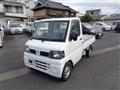 2010 Nissan Clipper Truck