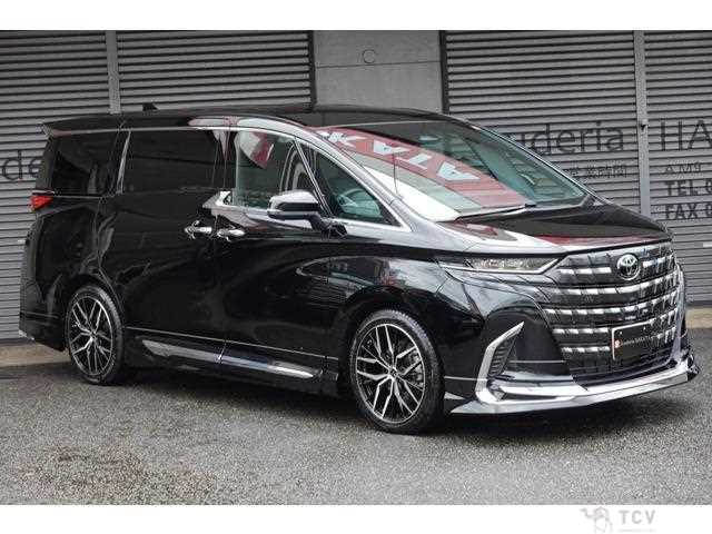 2025 Toyota Alphard Hybrid