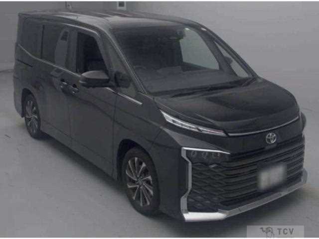 2023 Toyota Voxy
