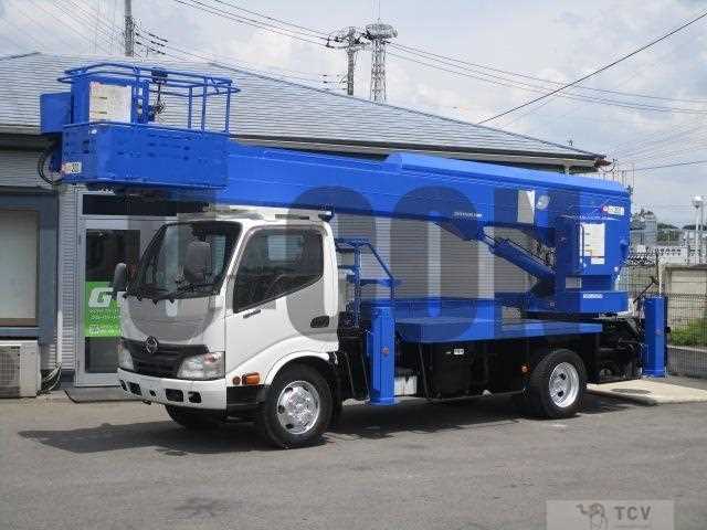 2013 Hino Dutro