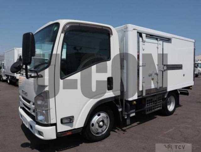 2020 Isuzu Elf Truck
