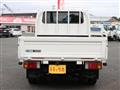2015 Isuzu Elf Truck