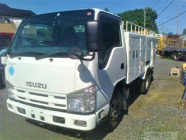 2012 Isuzu Elf Truck