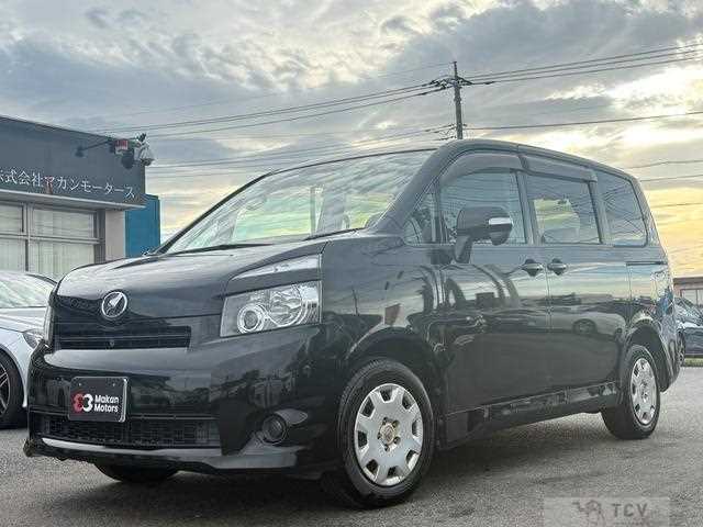 2009 Toyota Voxy
