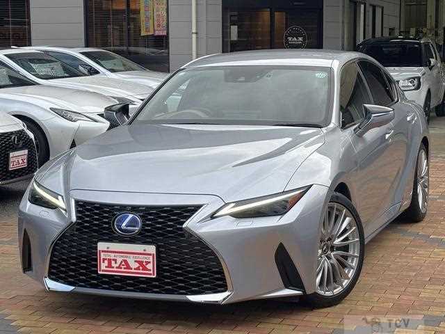 2020 Lexus IS