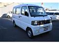2009 Mitsubishi Minicab Van