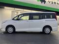 2015 Toyota Noah
