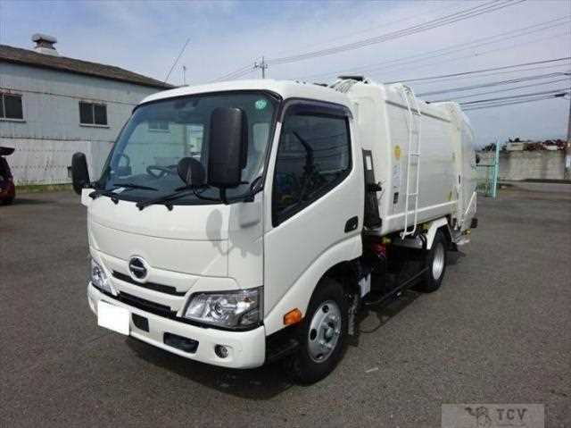 2025 Hino Dutro
