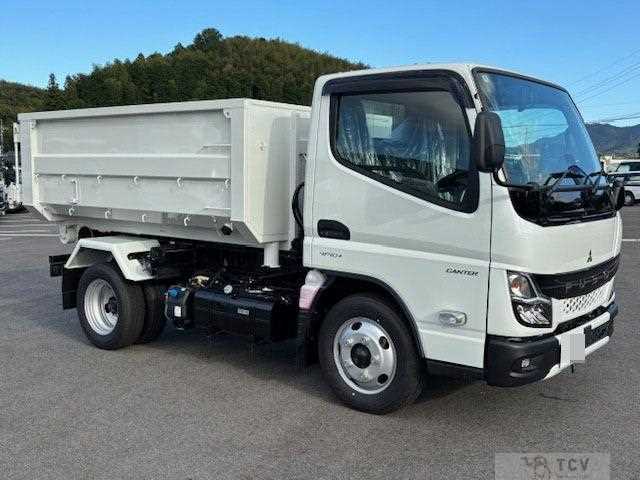 2025 Mitsubishi Fuso Canter