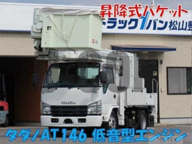 2013 Isuzu Elf Truck