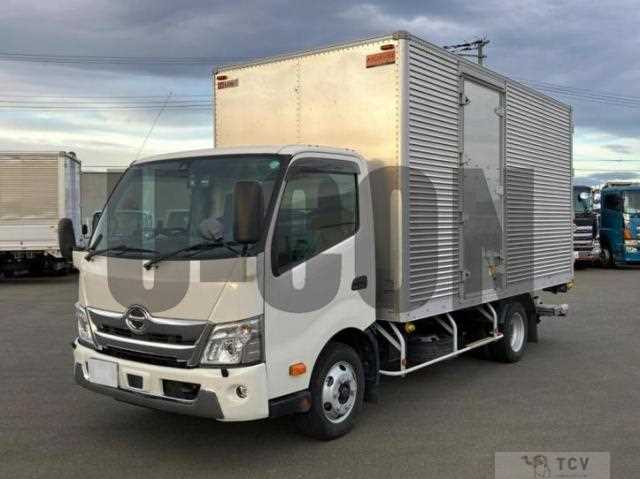 2022 Hino Dutro
