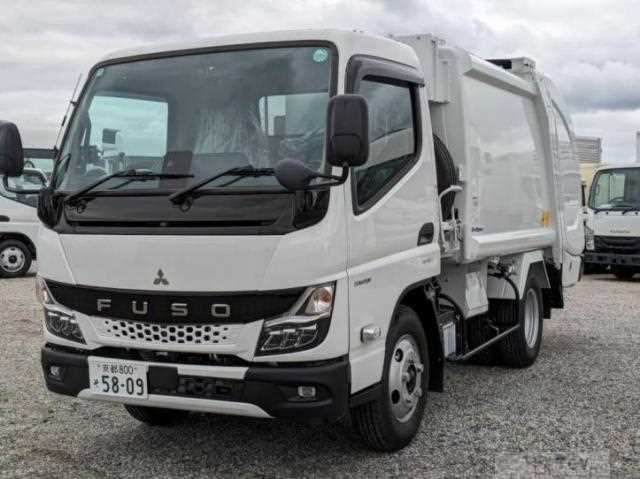 2025 Mitsubishi Fuso Canter