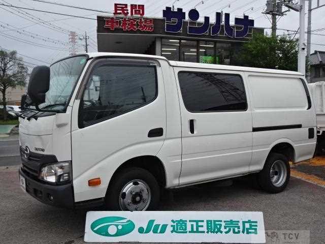2017 Hino Dutro