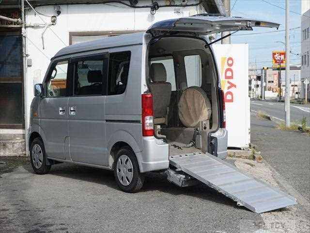 2010 Suzuki Every Wagon